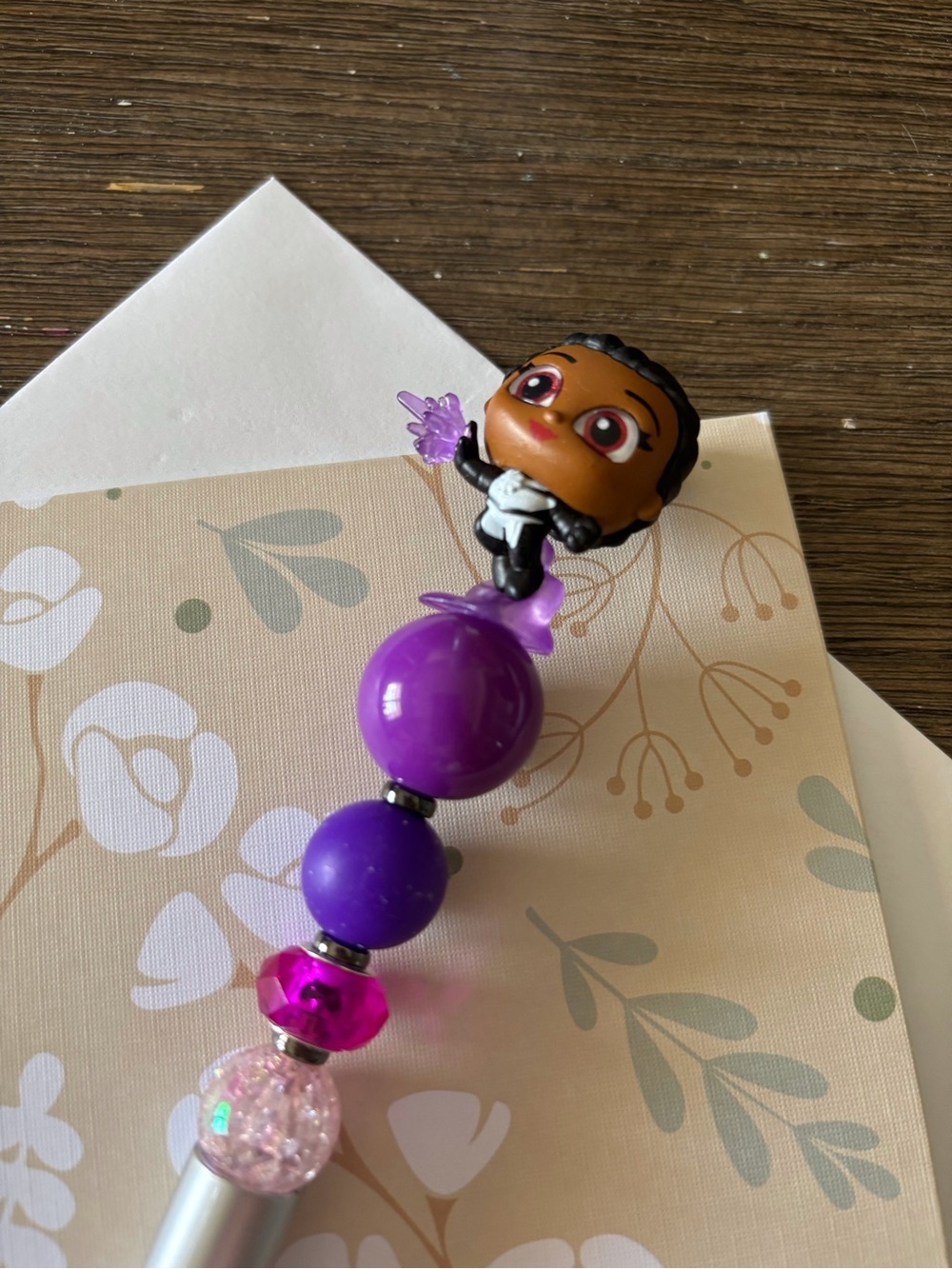 Marvel Doorables: Captain Marvel: Proton handmade beaded pen